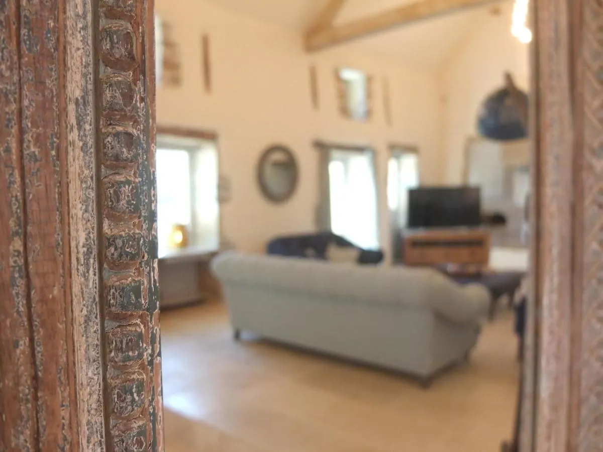 Puylagarde Stunning French Farmhouse וילה