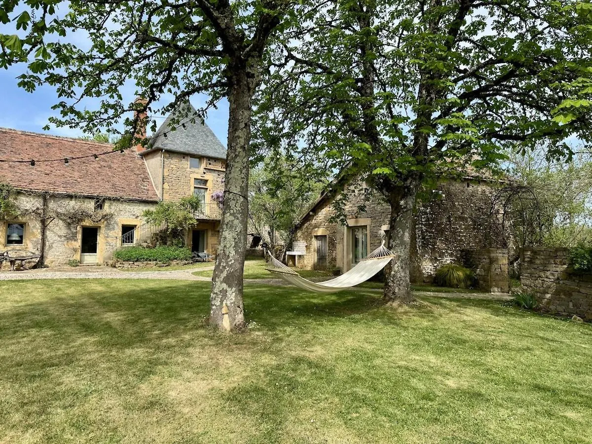 Puylagarde Stunning French Farmhouse צרפת