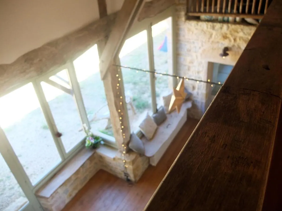 Puylagarde Stunning French Farmhouse וילה
